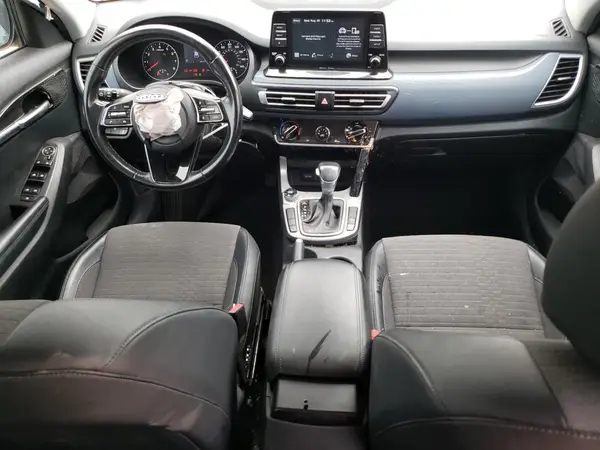 KNDEU2AA8M7055984 2021 KIA SELTOS - Image 8