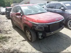 KNDEU2AA8M7141022 2021 KIA SELTOS