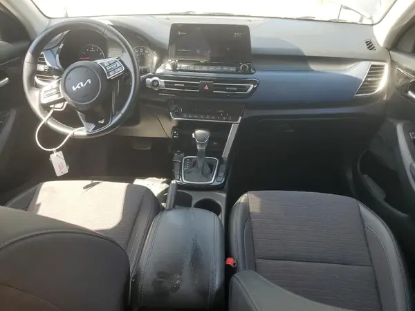 KNDEU2AA8N7308917 2022 KIA SELTOS - Image 8