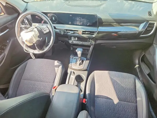 KNDEU2AA8R7615820 2024 KIA SELTOS - Image 8