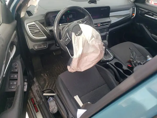 KNDEU2AA8S7699336 2025 KIA SELTOS - Image 8