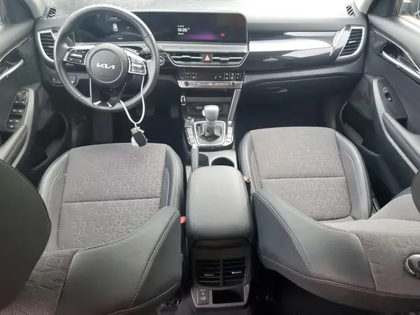 KNDEU2AA8S7749684 2025 KIA SELTOS - Image 8