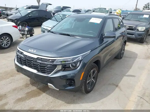 KNDEU2AA8S7762175 2025 KIA SELTOS - Image 2