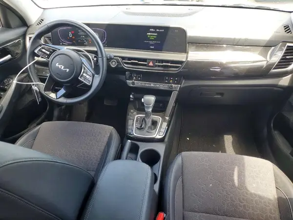 KNDEU2AA8S7772026 2025 KIA SELTOS - Image 8