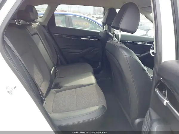 KNDEU2AA8S7796035 2025 KIA SELTOS - Image 8