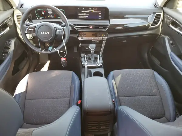 KNDEU2AA8S7815702 2025 KIA SELTOS - Image 8