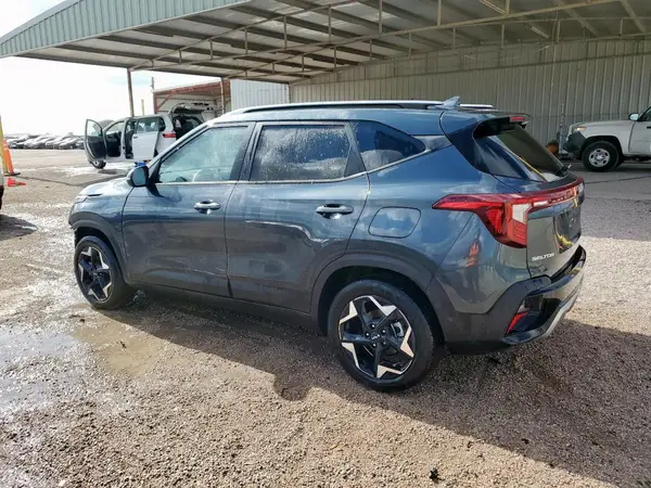 KNDEU2AA8S7821127 2025 KIA SELTOS - Image 2