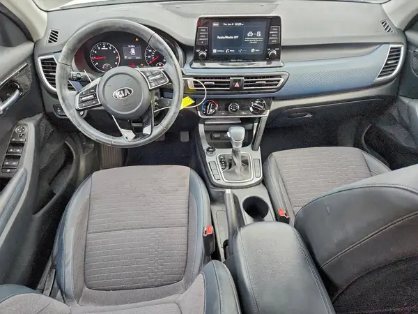 KNDEU2AA9M7107414 2021 KIA SELTOS - Image 8