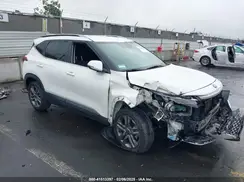 KNDEU2AA9M7130739 2021 KIA SELTOS