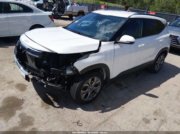 KNDEU2AA9R7493551 2024 KIA SELTOS - Image 2