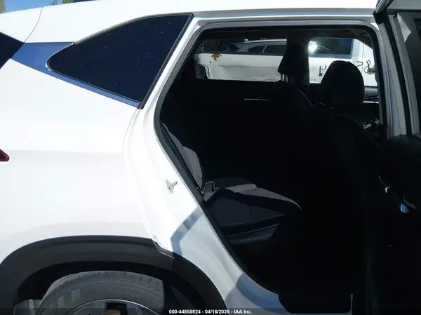 KNDEU2AA9R7493551 2024 KIA SELTOS - Image 8