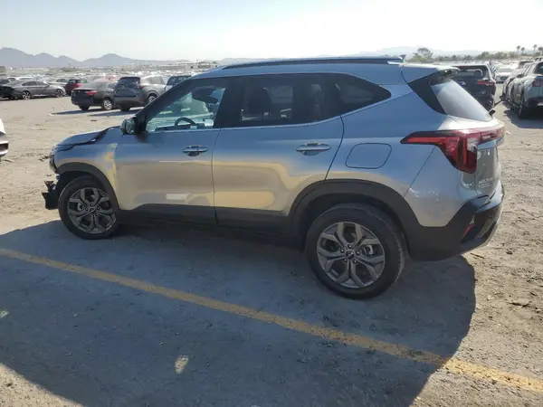 KNDEU2AA9R7502295 2024 KIA SELTOS - Image 2