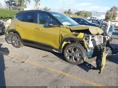 KNDEU2AA9R7594136 2024 KIA SELTOS