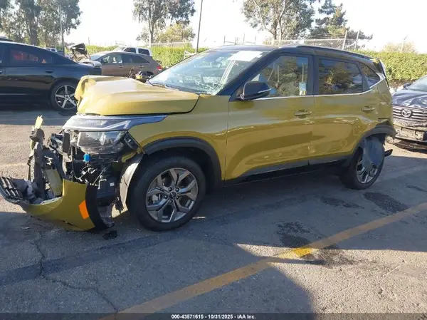 KNDEU2AA9R7594136 2024 KIA SELTOS - Image 2