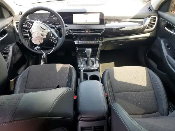 KNDEU2AA9R7652018 2024 KIA SELTOS - Image 8