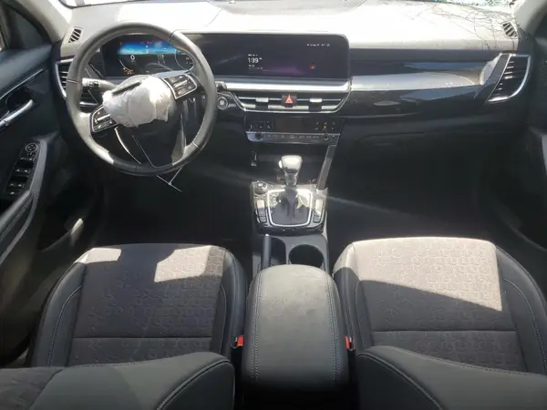 KNDEU2AA9R7666193 2024 KIA SELTOS - Image 8