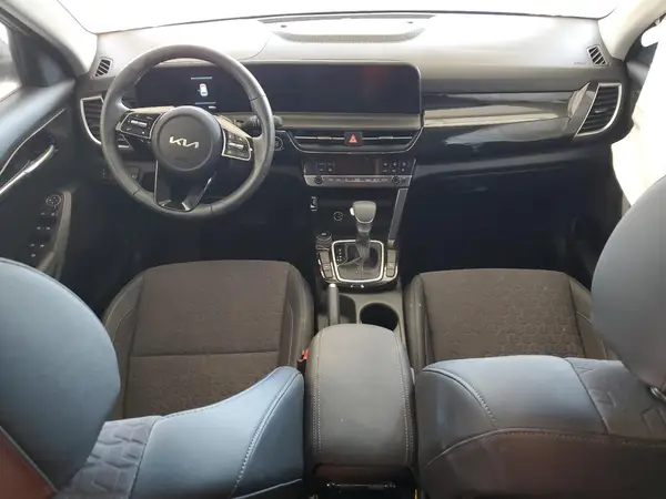 KNDEU2AA9S7795461 2025 KIA SELTOS - Image 8