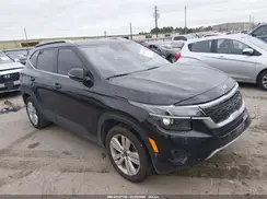 KNDEU2AAXM7044596 2021 KIA SELTOS