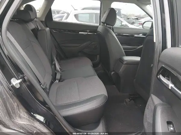 KNDEU2AAXM7044596 2021 KIA SELTOS - Image 8