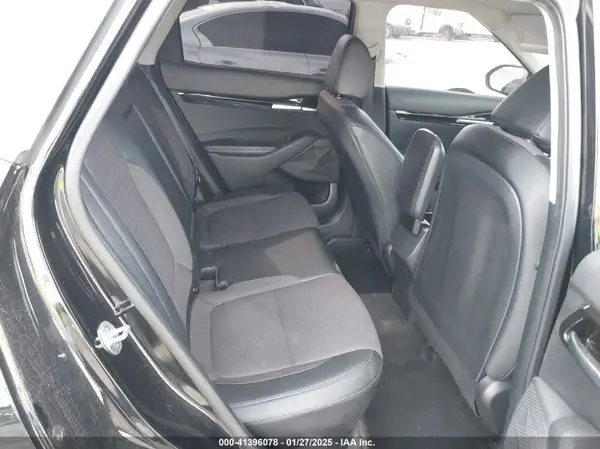 KNDEU2AAXM7056117 2021 KIA SELTOS - Image 8