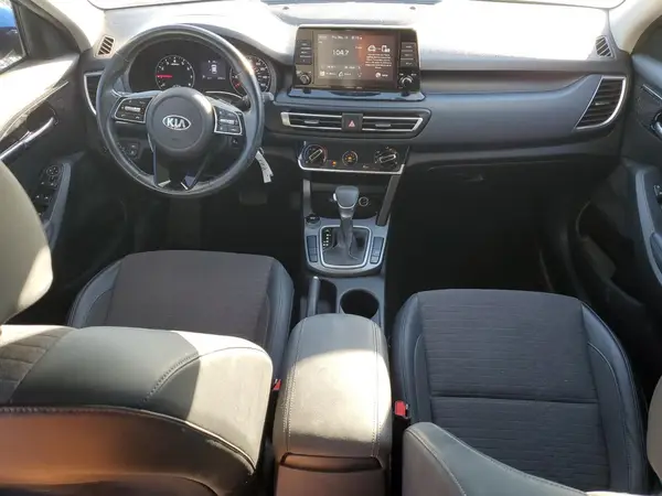 KNDEU2AAXM7087027 2021 KIA SELTOS - Image 8