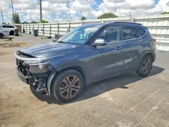 KNDEU2AAXM7115327 2021 KIA SELTOS