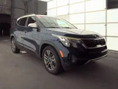 KNDEU2AAXM7139045 2021 KIA SELTOS