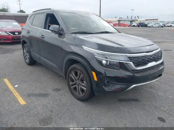 KNDEU2AAXM7146982 2021 KIA SELTOS - Image 1