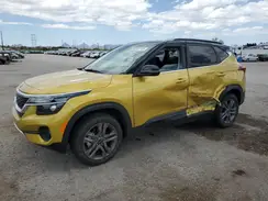 KNDEU2AAXM7210552 2021 KIA SELTOS