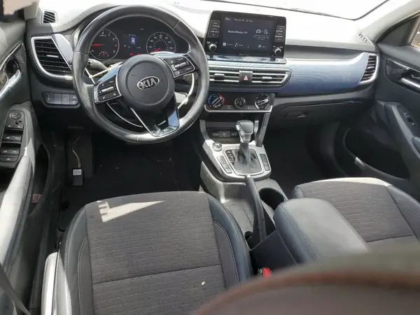 KNDEU2AAXM7210552 2021 KIA SELTOS - Image 8