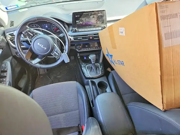 KNDEU2AAXN7237736 2022 KIA SELTOS - Image 8