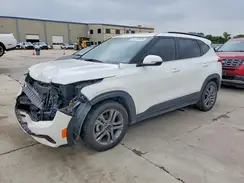 KNDEU2AAXN7238000 2022 KIA SELTOS