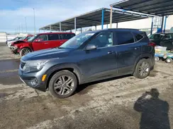 KNDEU2AAXN7300561 2022 KIA SELTOS