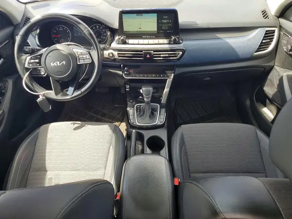 KNDEU2AAXN7314878 2022 KIA SELTOS - Image 8
