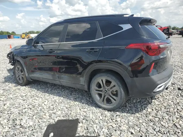 KNDEU2AAXP7356776 2023 KIA SELTOS - Image 2