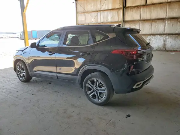 KNDEU2AAXP7376252 2023 KIA SELTOS - Image 2