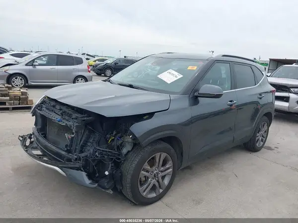 KNDEU2AAXP7468168 2023 KIA SELTOS - Image 2