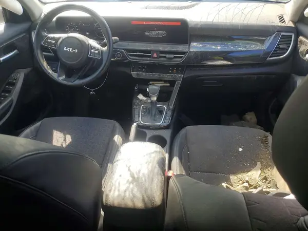 KNDEU2AAXR7529537 2024 KIA SELTOS - Image 8
