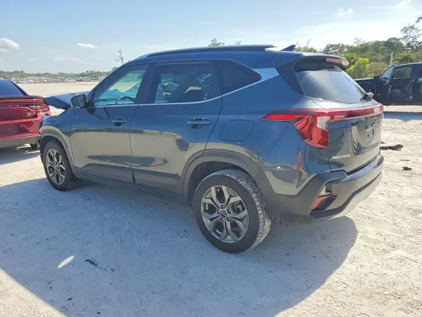 KNDEU2AAXR7582965 2024 KIA SELTOS - Image 2
