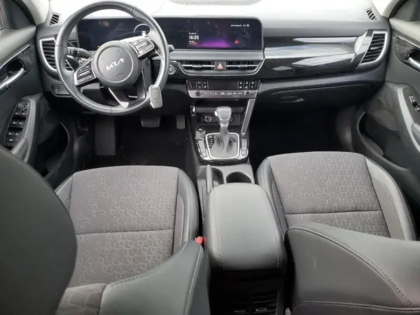 KNDEU2AAXR7614748 2024 KIA SELTOS - Image 8