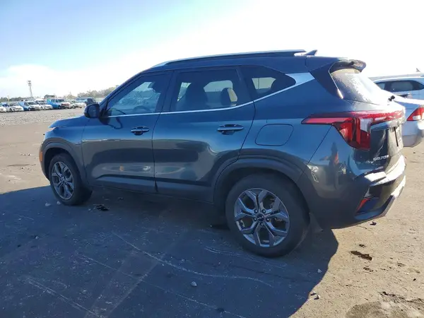 KNDEU2AAXR7618427 2024 KIA SELTOS - Image 2