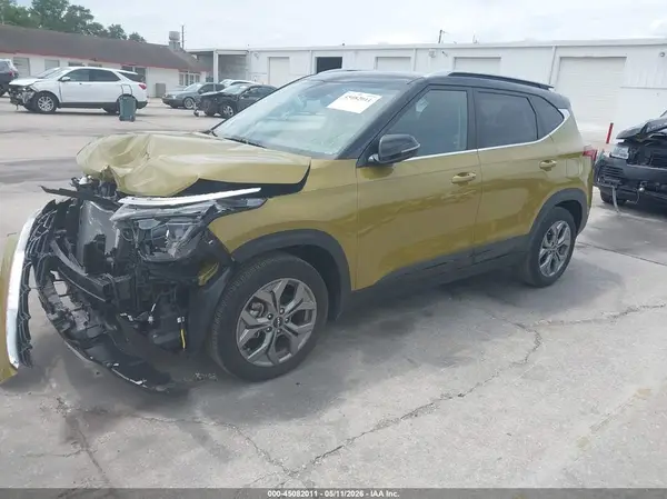 KNDEU2AAXR7654523 2024 KIA SELTOS - Image 2