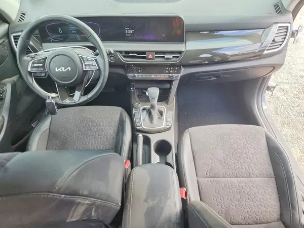 KNDEU2AAXS7781603 2025 KIA SELTOS - Image 8