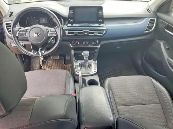 KNDEUCA20M7055170 2021 KIA SELTOS - Image 8