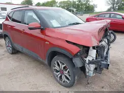 KNDEUCA23M7092519 2021 KIA SELTOS