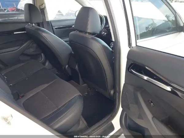 KNDEUCA23M7141881 2021 KIA SELTOS - Image 8