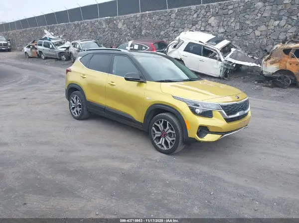 KNDEUCA25M7202616 2021 KIA SELTOS - Image 1