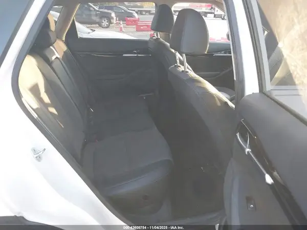 KNDEUCA2XM7069187 2021 KIA SELTOS - Image 8