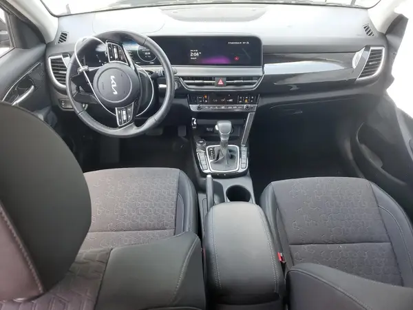 KNDEUCA72R7561537 2024 KIA SELTOS - Image 8