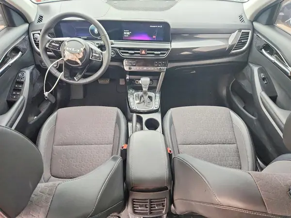 KNDEUCA72R7585160 2024 KIA SELTOS - Image 8